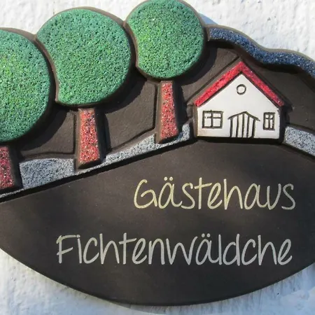 Gaestehaus Fichtenwaeldche Kwatera prywatna Kelberg